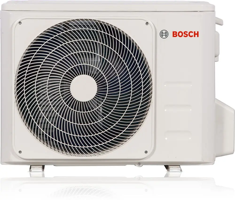 Bosch Klimagerät mit einem großen Ventilator, geeignet für die Außeneinheit einer Klimaanlage, in einem weißen Gehäuse.